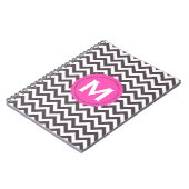 モノグラムのシェブロンダークグレーの白いパターン ノートブック (左側)