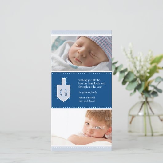 モノグラムのハヌカーDreidelの写真カード シーズンカード (スタンド正面)