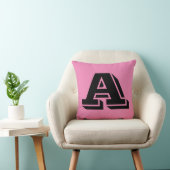 モノグラムのピンクの枕を手紙 クッション (椅子)