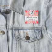 モノグラムのブライダルパーティの珊瑚のサテンのデザイン 缶バッジ (インサイチュ)