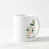 モノグラムのマグ、花のモノグラムAのカスタムなギフト、金ゴールド コーヒーマグカップ (正面右)