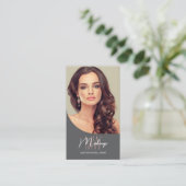 モノグラムのロゴフォトメイクアップアーティストグレー 名刺 (スタンド正面)