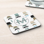 モノグラムの口ひげと帽子のパターン コースター (左側)