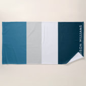 モノグラムの名前入り ビーチタオル (正面)