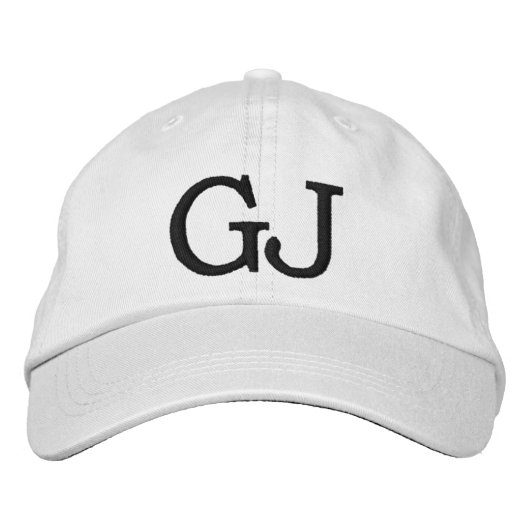 モノグラムの帽子 刺繍入りキャップ (正面)