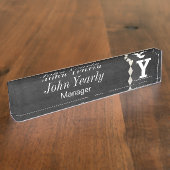 モノグラムの手紙Yの黒板の名札 デスクネームプレート (側面)