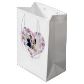 モノグラムの桜の水彩ギフトバッグ ミディアムペーパーバッグ (裏面アングル)