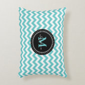 モノグラムの水の白の抽象芸術シェブロン アクセントクッション (正面(垂直))