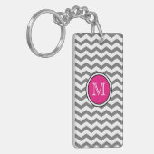 モノグラムの灰色のシェブロンのジグザグ形のアクリルKeychain キーホルダー (正面左)