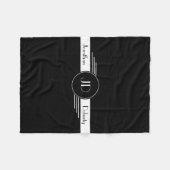 モノグラムの白黒アールデコ フリースブランケット (正面(横))