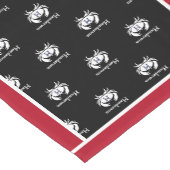 モノグラムの白黒レッドカニ海航海の岸 ショートテーブルランナー (コーナー)