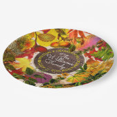 モノグラムの秋の紅葉のコラージュのヴィンテージ木 ペーパープレート (アングル)