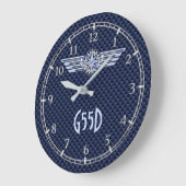 モノグラムの空気パイロットの銀によってはaのコンパスの青が飛びます ラージ壁時計 (傾斜)