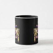 モノグラムの紋章の金ライオンの盾紋章付き外衣 マグカップ (中央)