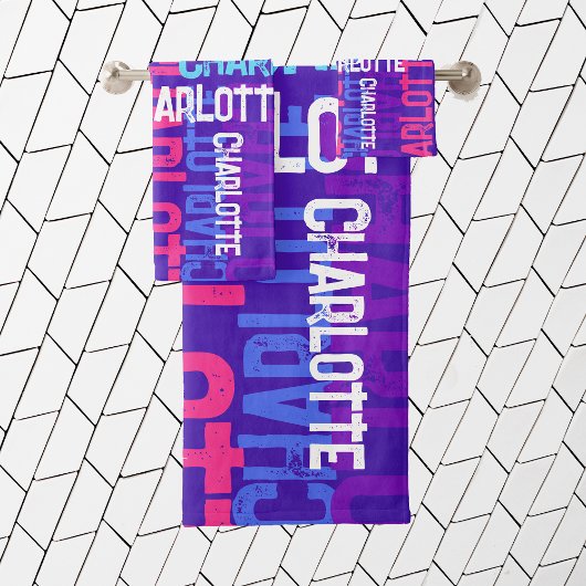 モノグラムの繰り返し名パターンキッズ バスタオルセット