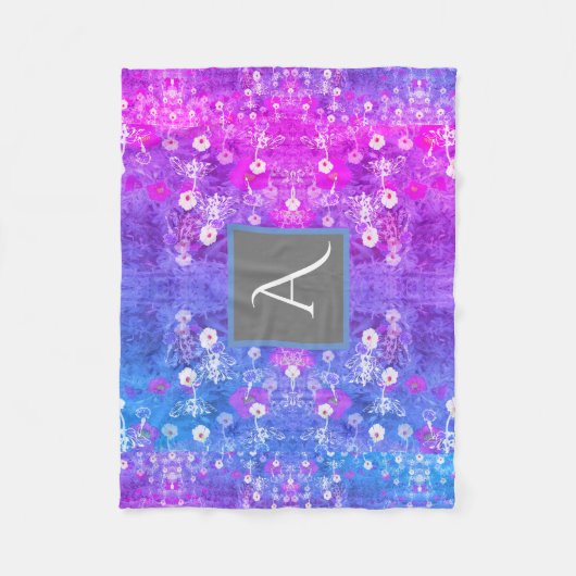 モノグラムの野生の花の紫色の青 フリースブランケット (正面)