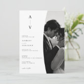 モノグラムの高級ミニマリスト結婚式招待状 招待状 (スタンド正面)