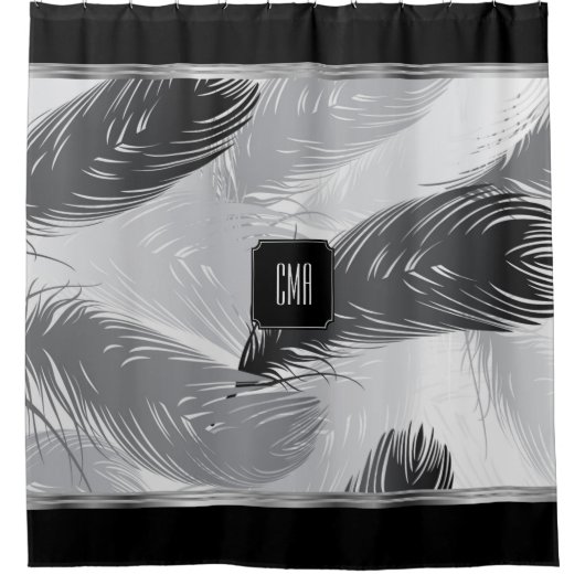 モノグラムの黒と灰色の羽毛パターン シャワーカーテン (正面)