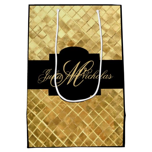 モノグラムの黒及び金ゴールド第50記念日のギフトバッグ ミディアムペーパーバッグ (裏面)