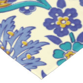 モノグラムのAzulejoの陶磁器のスタイルのヴィンテージのオーナメント テーブルクロス (アングル)