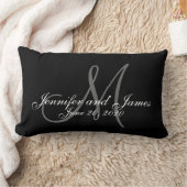 モノグラムは写真の結婚式の記念品を示します ランバークッション (ブランケット)