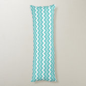 モノグラムアクアホワイト抽象芸術シェブロン ボディピロー (裏面 (縦))