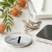 モノグラムアールデコシルバーサテンストライプズ キーホルダー (側面)