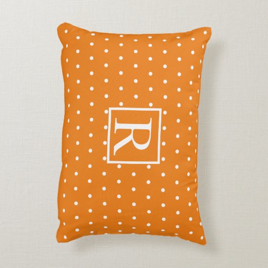 モノグラムイニシャルオレンジホワイト水玉模様カワイイ アクセントクッション (裏面(縦))