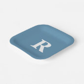 モノグラムイニシャルカスタムカラーズダスティブルーホワイト ペーパープレート (傾斜あり)