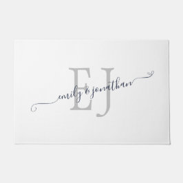 モノグラムイニシャルカップルネームホワイト ドアマット