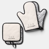 モノグラムイニシャルカップル名ホワイト 鍋つかみ&鍋敷きセット (正面/裏面)