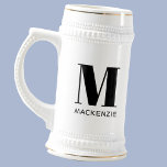 モノグラムイニシャル名シンプル ビールジョッキ<br><div class="desc">タイポグラフィモダンミニマルなモノグラムイニシャル名デザインをカスタマイズするように変更できる。</div>