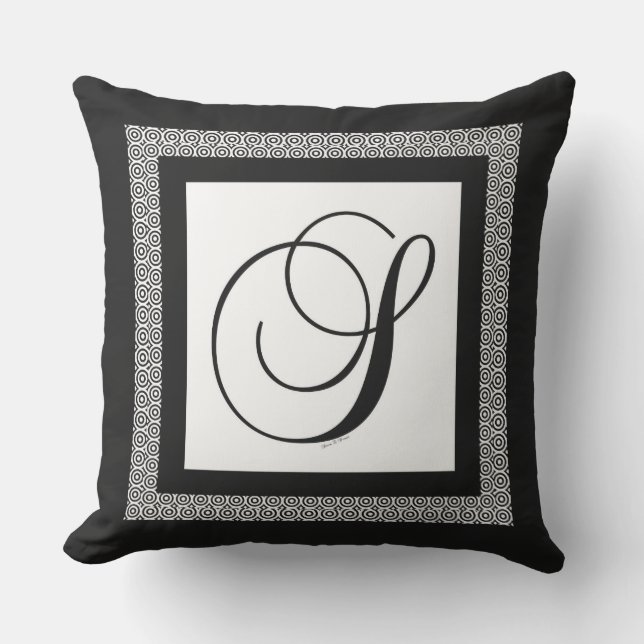 モノグラムイニシャルS白黒 アウトドアクッション (正面)