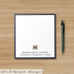 モノグラムエレガントブルーメモ帳 ノートパッド<br><div class="desc">Monogram Blue Notepadでノート取りエレガント体験を向上。濃厚なネイビーブルーで囲まれた白い背景に洗練されたブラシ付き金ゴールドモノグラムイニシャルエンブレムを搭載し、プロ意識とスタイルを醸し出すノートパッド。不動産プランナー、弁護士、およびアドバイザーに最適で、会議、協議、ブレーンストーミングの間に重要な詳細、アイディア、および洞察を突き詰めるのに最適。機能性とエレガンスを兼ね備えた豪華なメモ帳で、団体や組織を高め、永続的な印象を与える。今日のプロフェッショナル画像を上げる。</div>