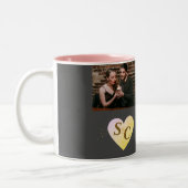 モノグラムエレガントラブバレンタインのカップルの写真 ツートーンマグカップ (左)
