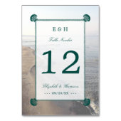 モノグラムエレガント&ティール(緑がかった色)ホタテビーチ結婚式 テーブルナンバー (裏面)