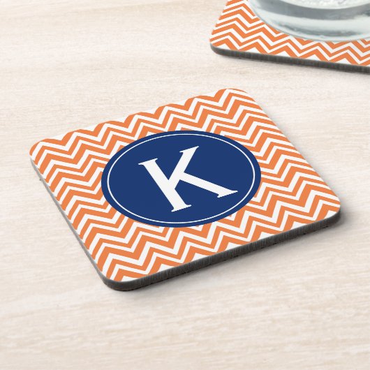 モノグラムオレンジジグザグパターン コースター (左側)