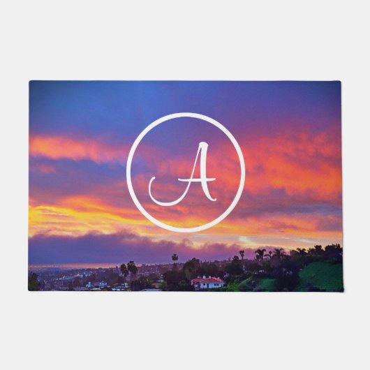 モノグラムオレンジブルーイエローサンセットコースタルフォト ドアマット (正面)