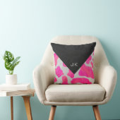 モノグラムカウホットピンクとホワイトプリント クッション (椅子)