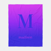 モノグラムカスタムと名前ピンクから青のグラデーション フリースブランケット (正面)