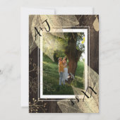 モノグラムカスタムフォトQRコードウッドランド金ゴールドグリーン 招待状 (裏面)