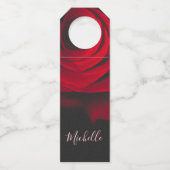 モノグラムカスタムレッドローズヴィンテージ写真黒 ボトルネックタグ (正面)