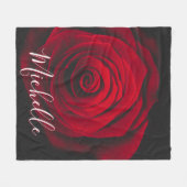 モノグラムカスタムレッドローズヴィンテージ写真 フリースブランケット (正面(横))