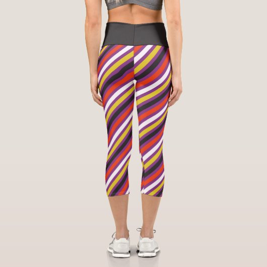 モノグラムガーリーおもしろいストライプハモダンロウィン カプリレギンス (裏面)