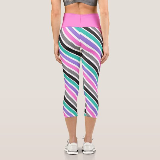 モノグラムガーリーおもしろいストライプハモダンロウィン カプリレギンス (裏面)