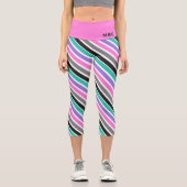 モノグラムガーリーおもしろいストライプハモダンロウィン カプリレギンス (正面)