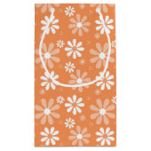 モノグラムガーリーかわいいオレンジ色のデイジー花と名前 スモールペーパーバッグ (裏面)