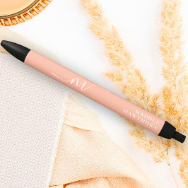 モノグラムガーリースクリプトカリグラフィコーラル赤面ピンク 黒ボールペン