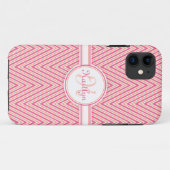 モノグラムガーリー付きピンクシェブロン Case-Mate iPhoneケース (裏面(横))