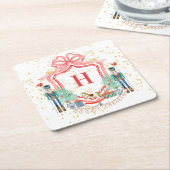 モノグラムクリスマスナツクラッカークレスト スクエアペーパーコースター (アングル)